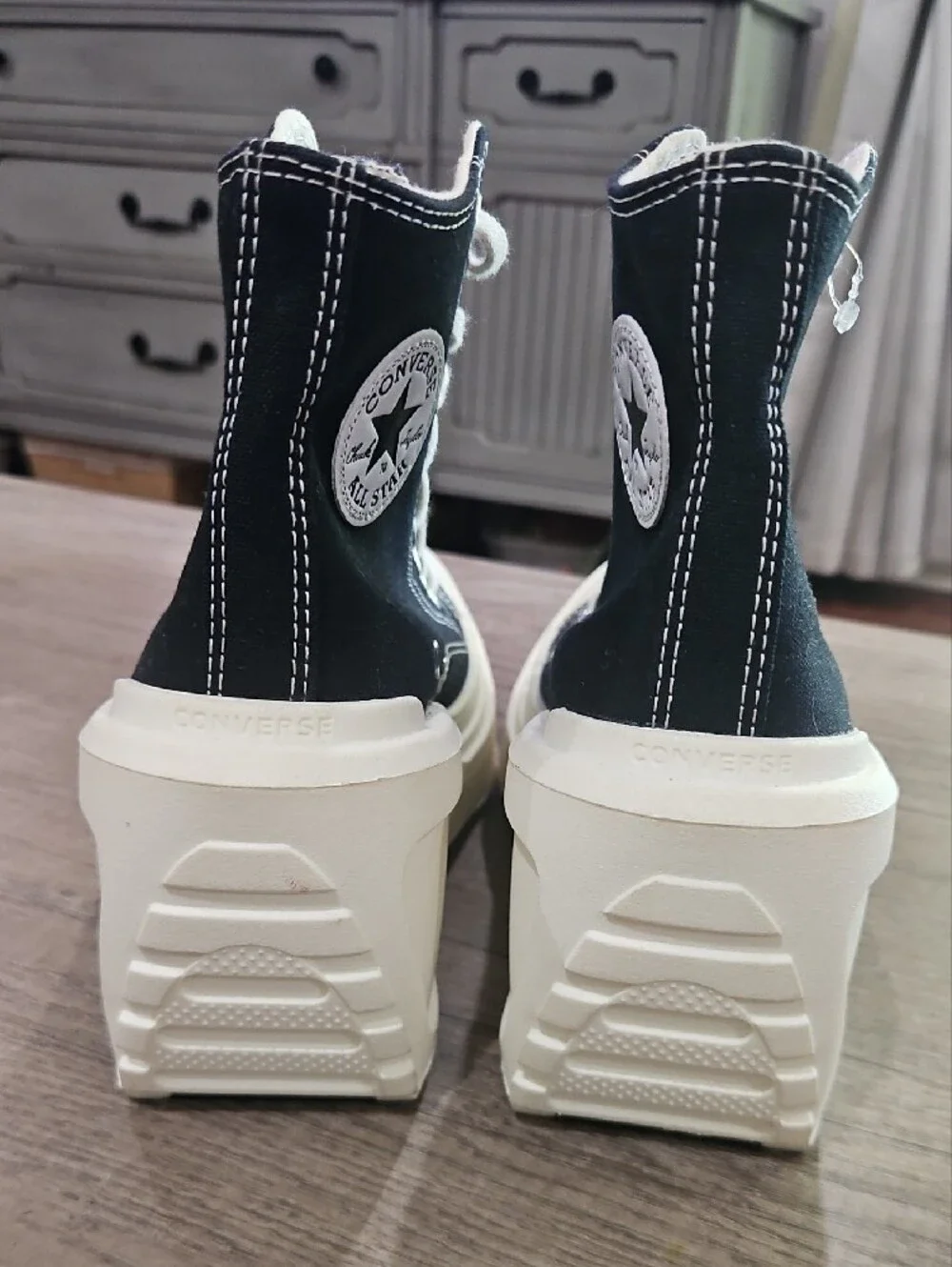 Converse Chuck 70 De Luxe Wedge Hi sneakers size 6